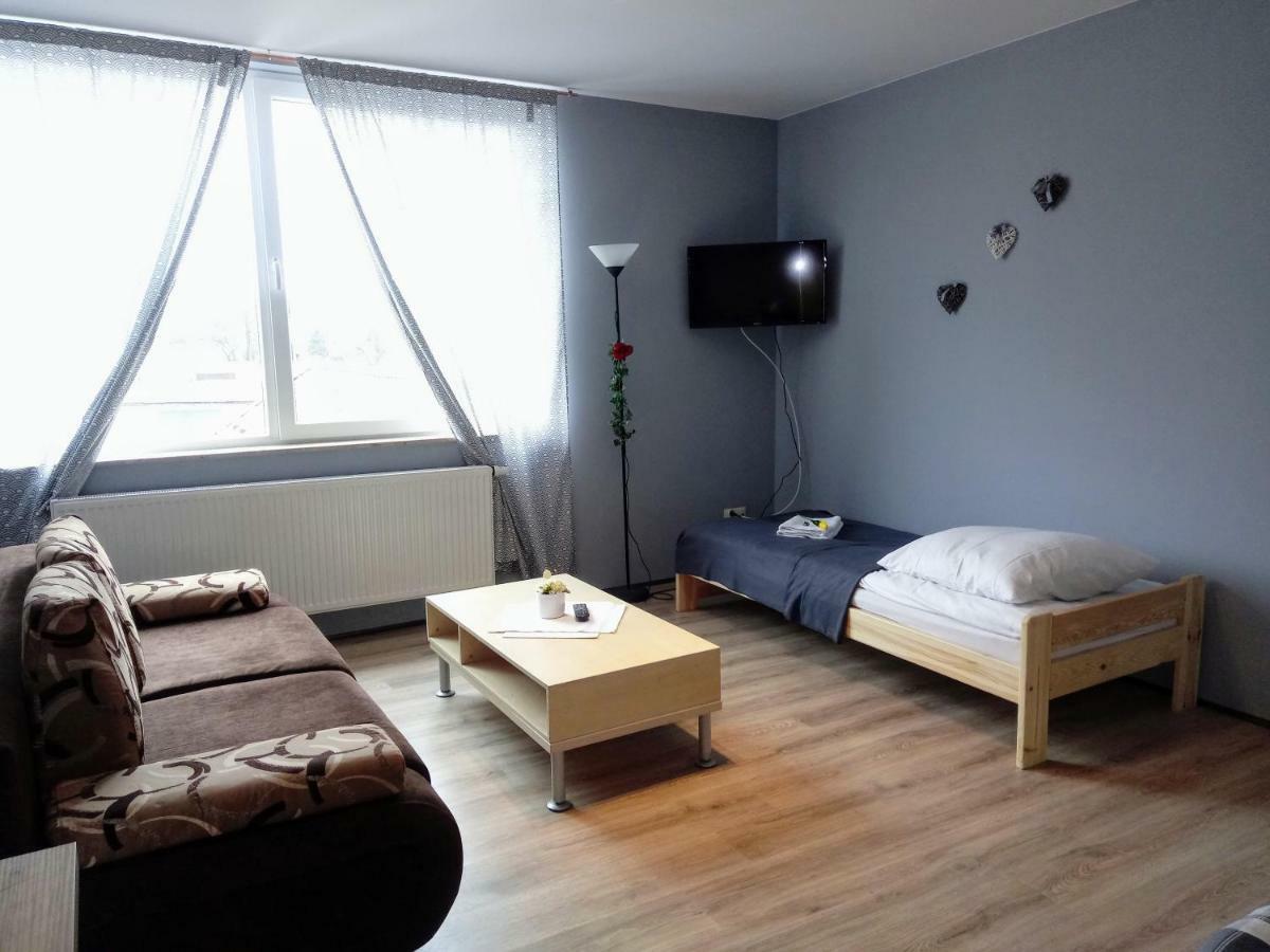 Noclegi Na Heweliusza Sanok Exterior foto